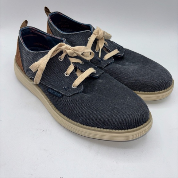Sketchers Men’s Denim Cloth with Brown Trim Lace Shoes Size 10 - Picture 1 of 9